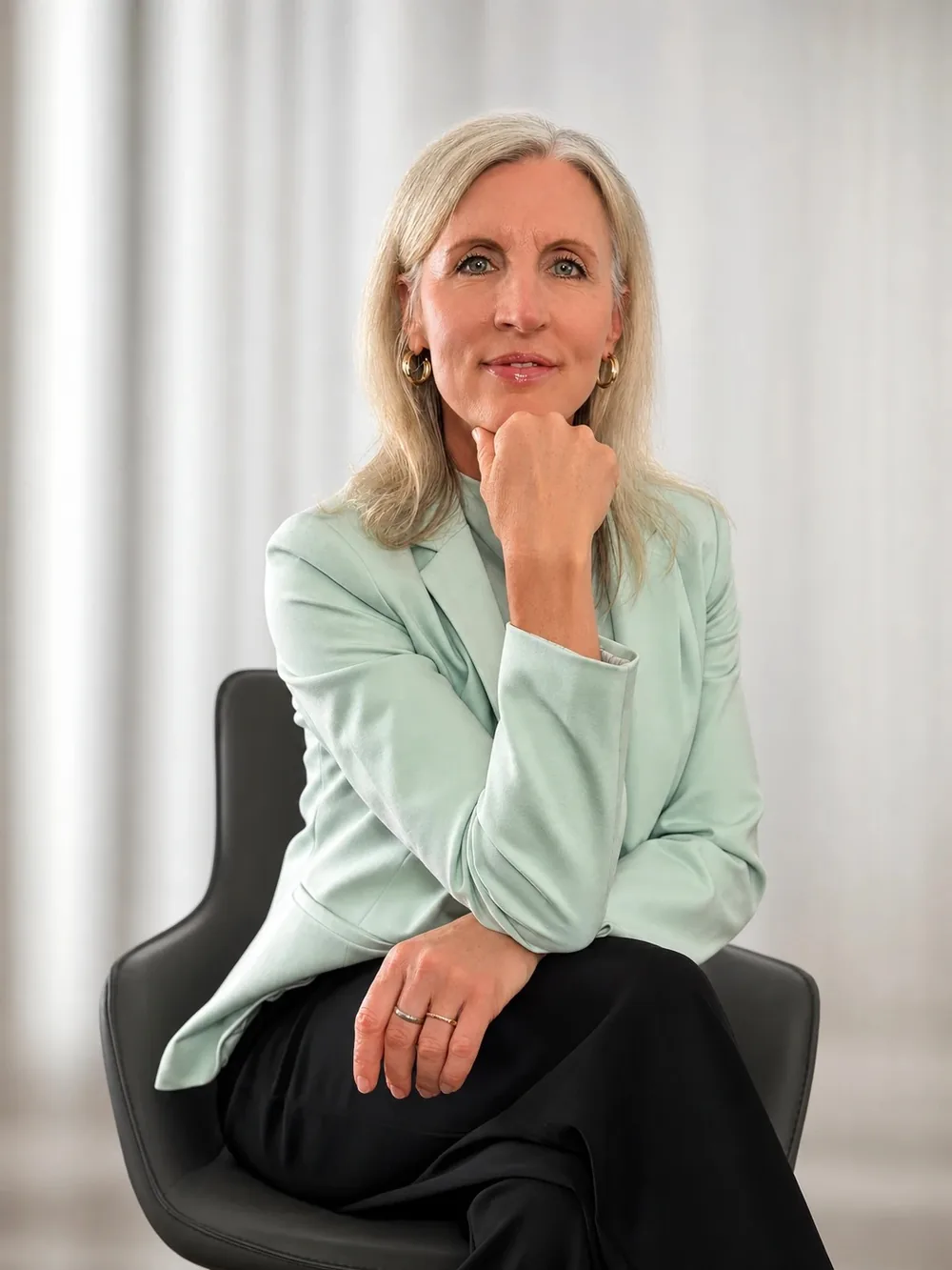 Conny Gfrerer, Kommunikationstrainerin
